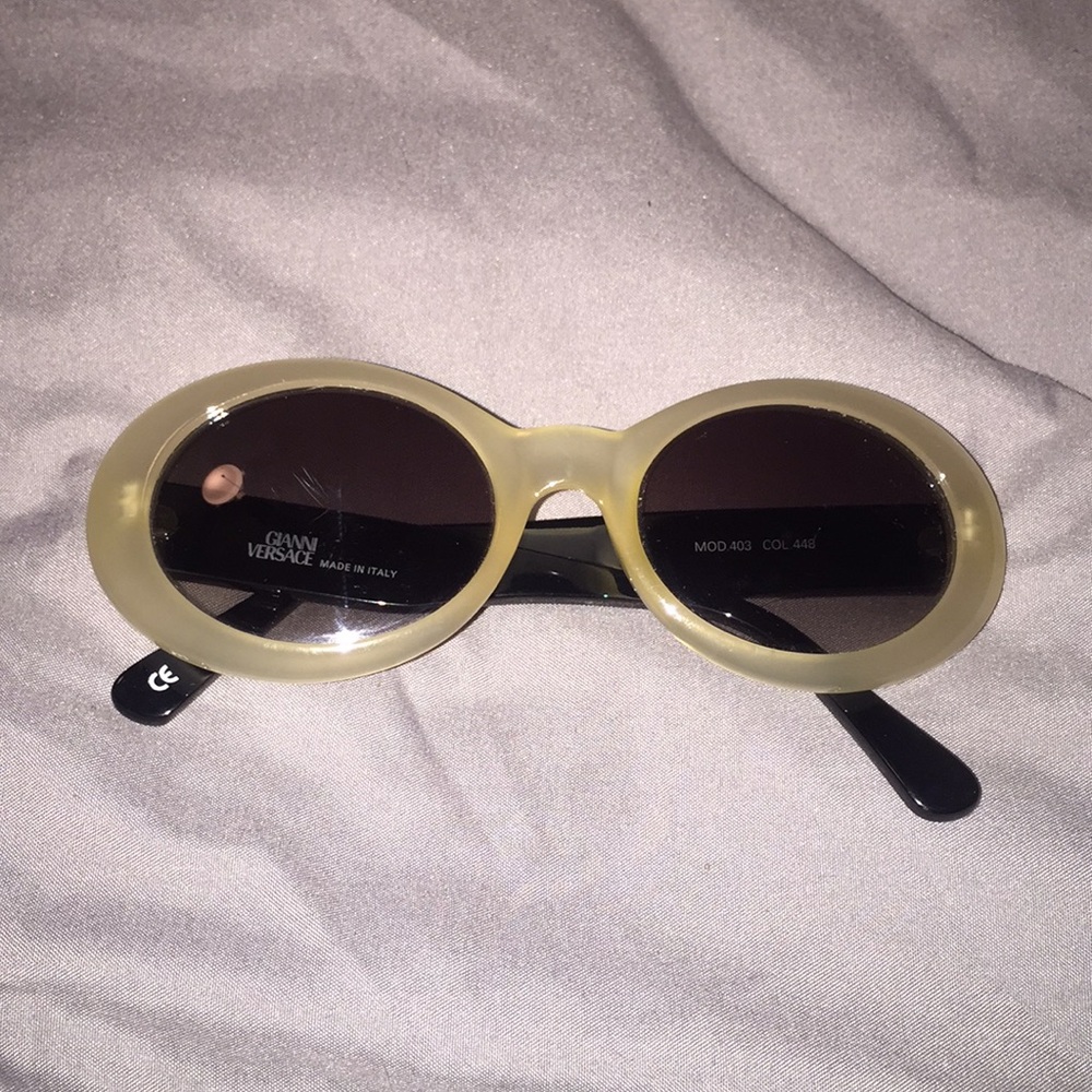 😎VERSACE SUNGLASSES 🕶😎 CLASSIC!